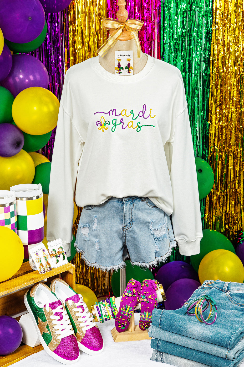 Mardi Gras Embroidered Fleur de Lis Sweatshirt